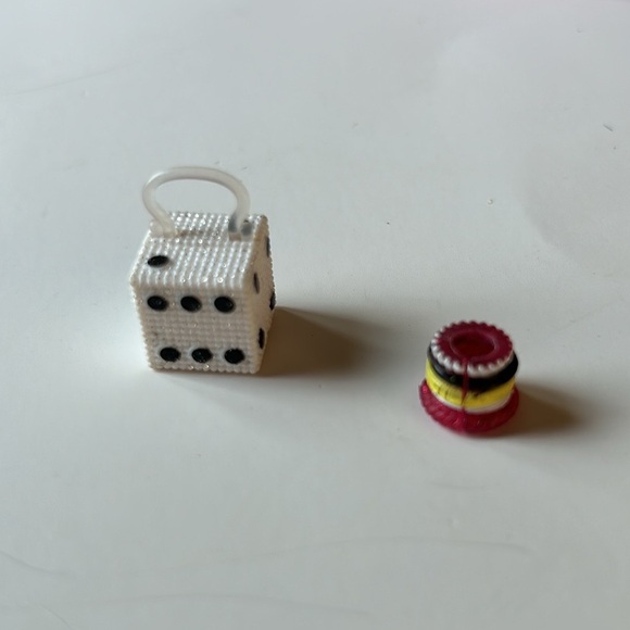 LOL SURPRISE💫 Tweens Cherry BB Fashion Doll with Surprises - Picture 13 of 14